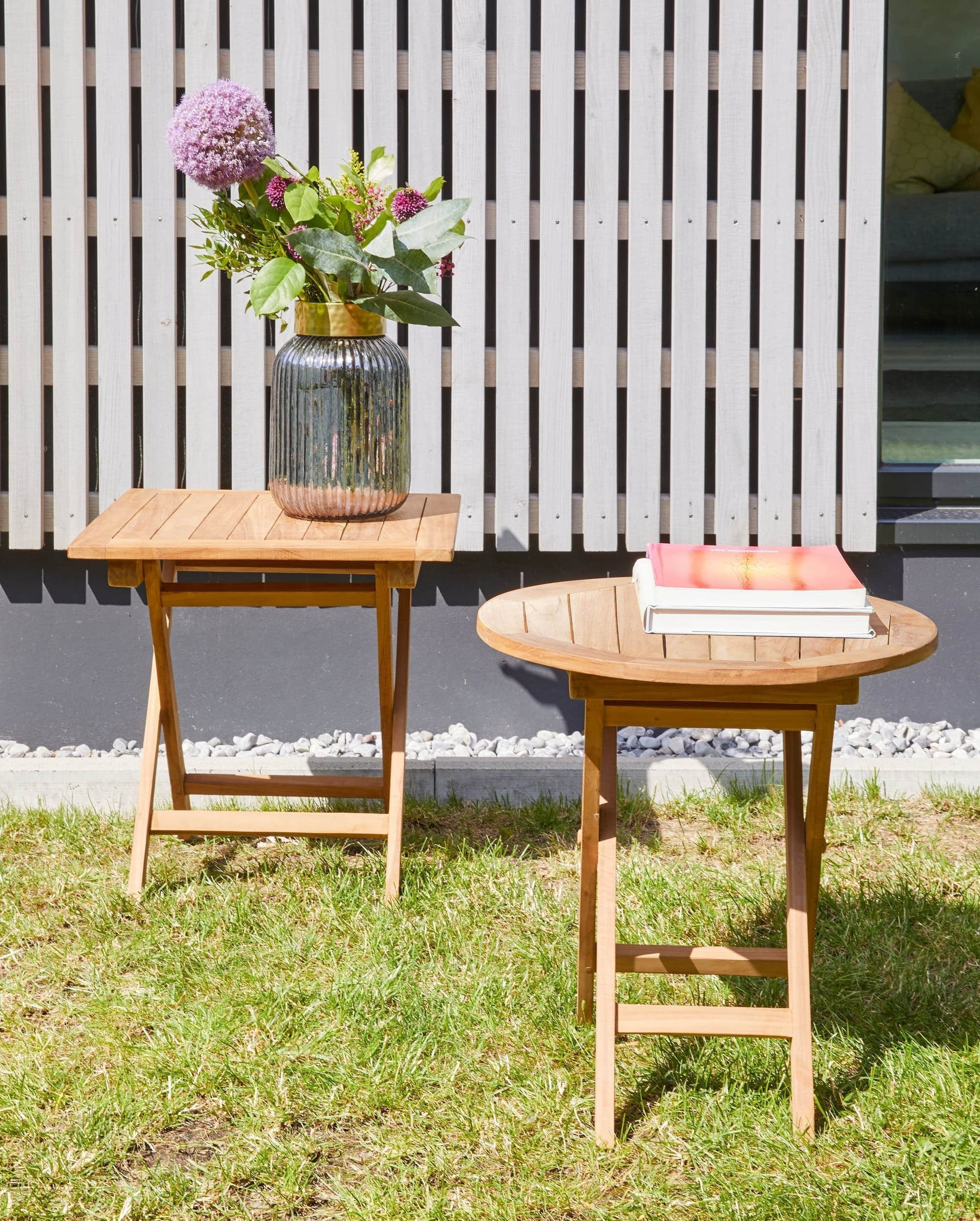 Beistelltisch Riva Teak rund geschraubt, klappbar
